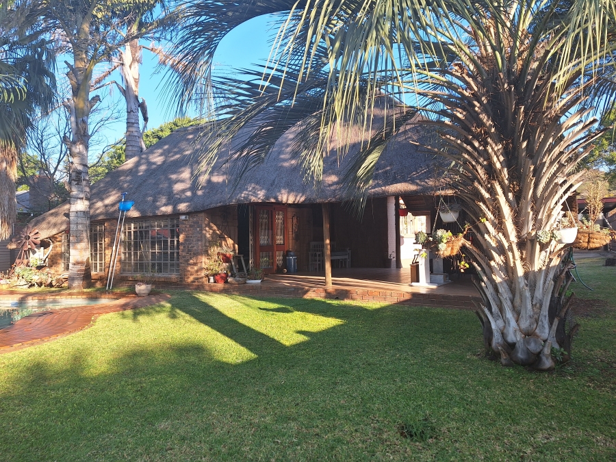 3 Bedroom Property for Sale in Bodorp North West